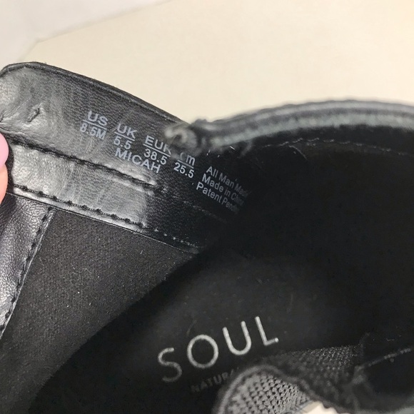 Naturalizer Soul Classic Black Chelsea Heeled Booties Size 8.5M - Picture 6 of 8